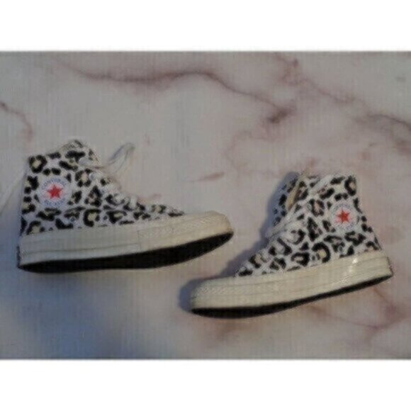 Converse women's size 5 Custom Chuck Taylor Cheetah Print Hi-Top sneakers - Picture 7 of 9